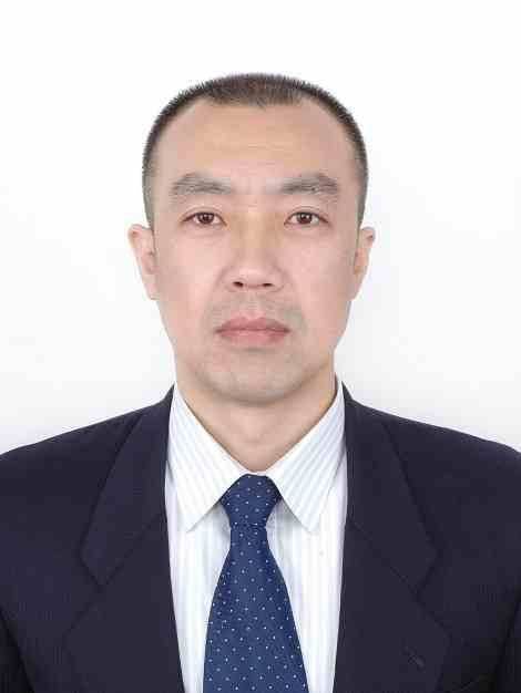 崔滨滨