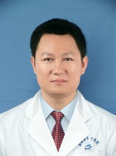 卓亚龙