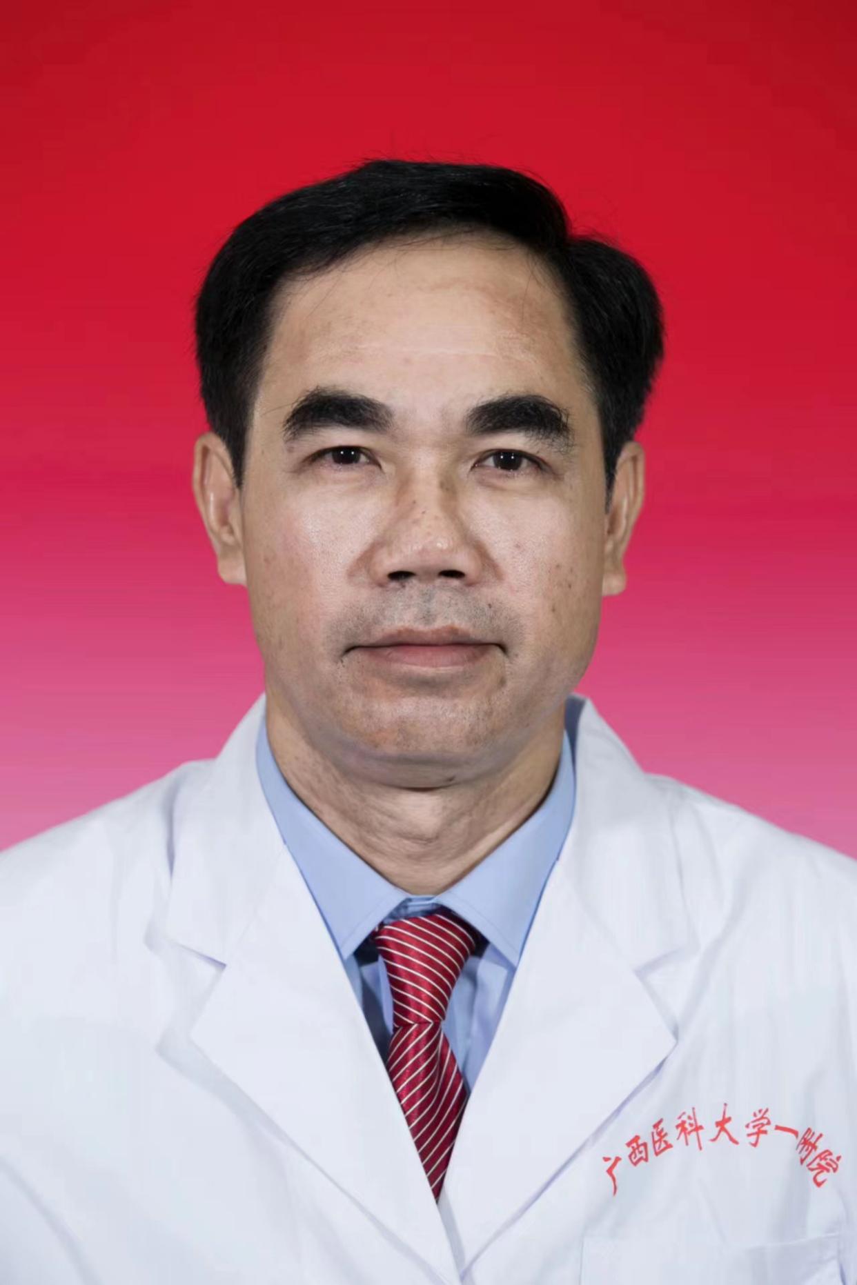 裴云