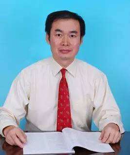 尹国新