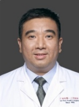 黄翚