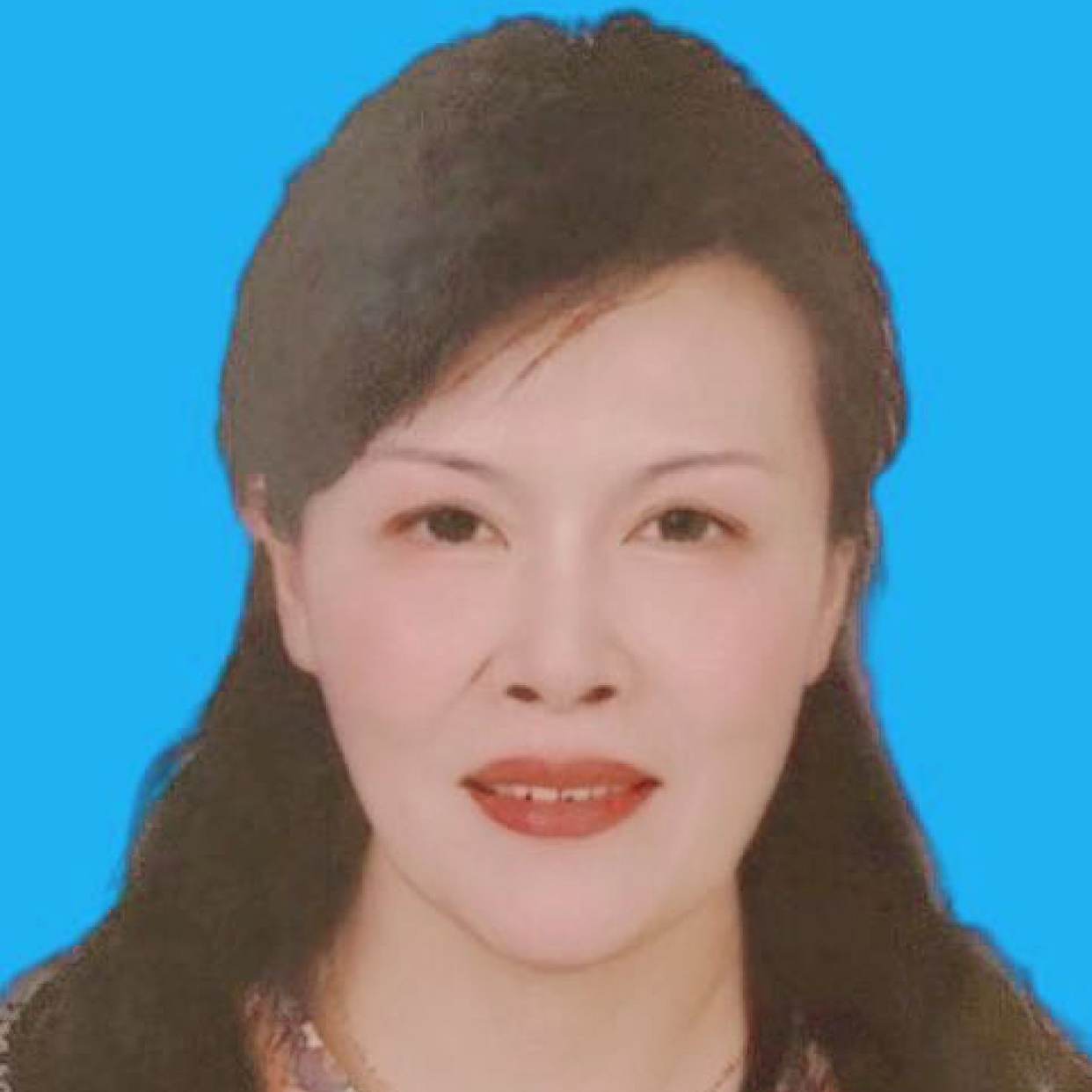 史鸿博