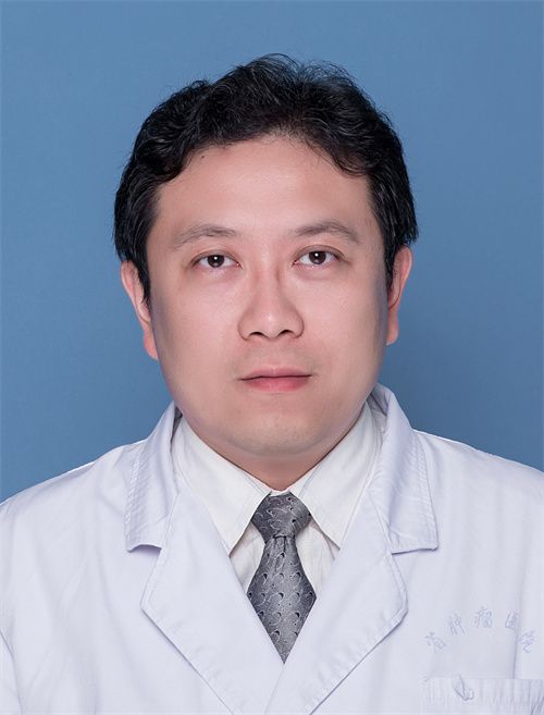 李旭
