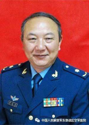 傅庭斌