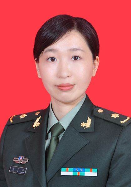 汤予双