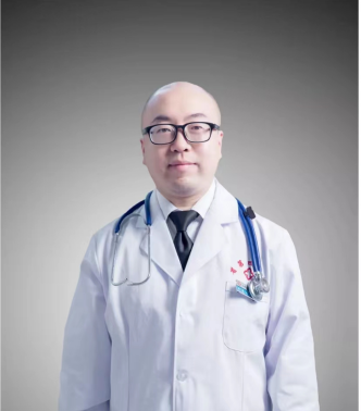 刘明