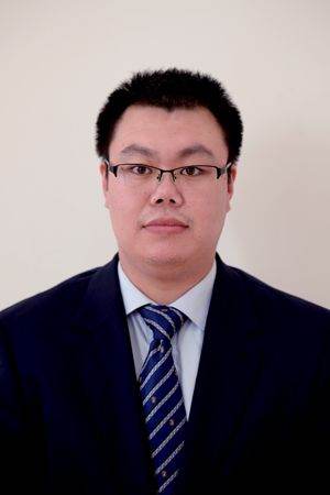 王磊