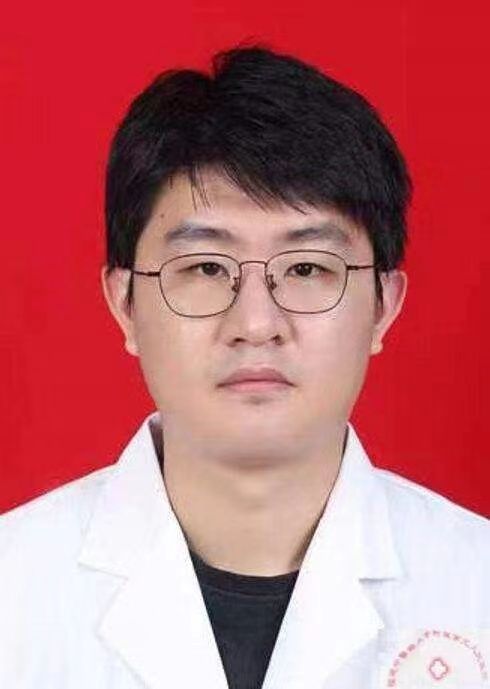 伍寅龙
