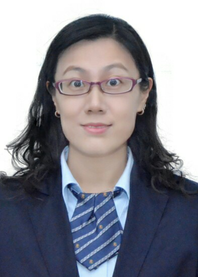 李华