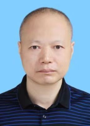 肖成钢
