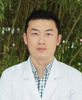 李玉龙