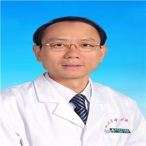 李炳