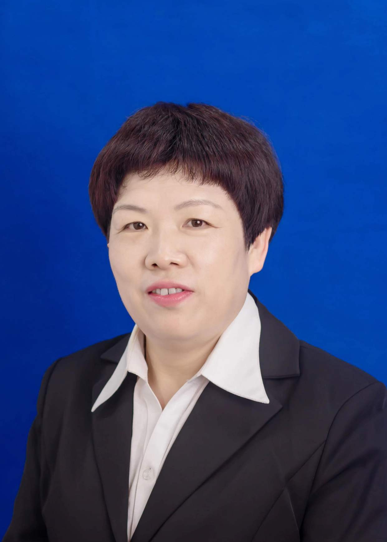 李艳梅