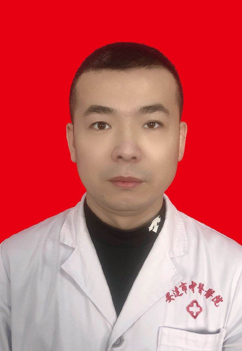 李君健