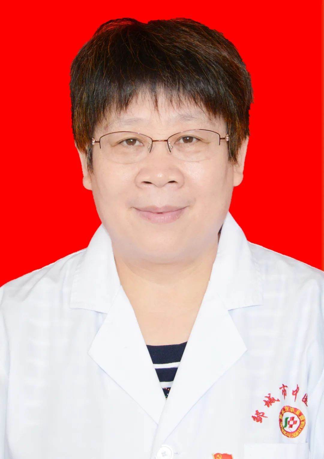 孟令英