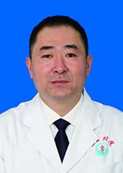 崔伟
