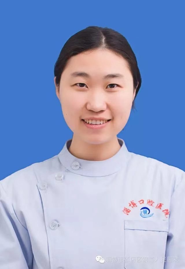 李欣