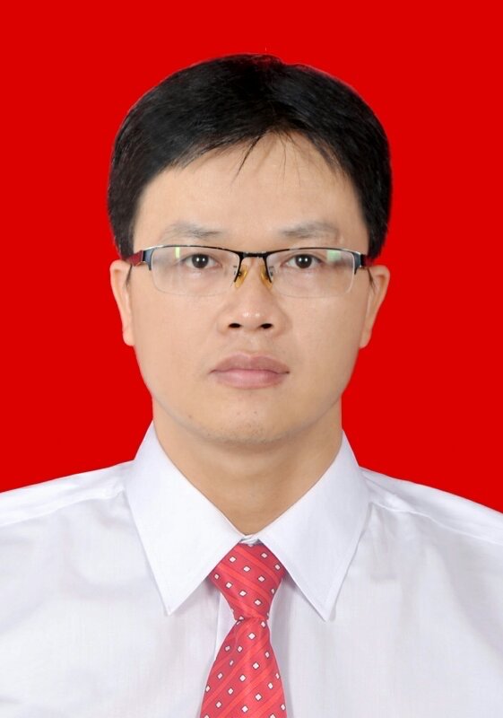 李成