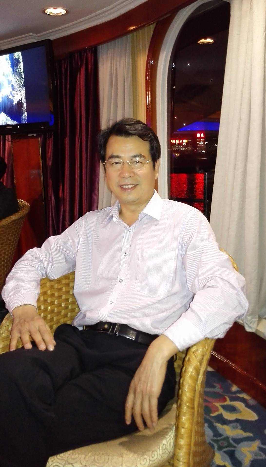 么文博