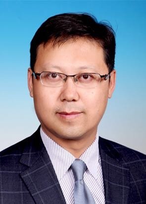 刘震