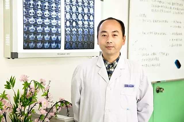 黄国平