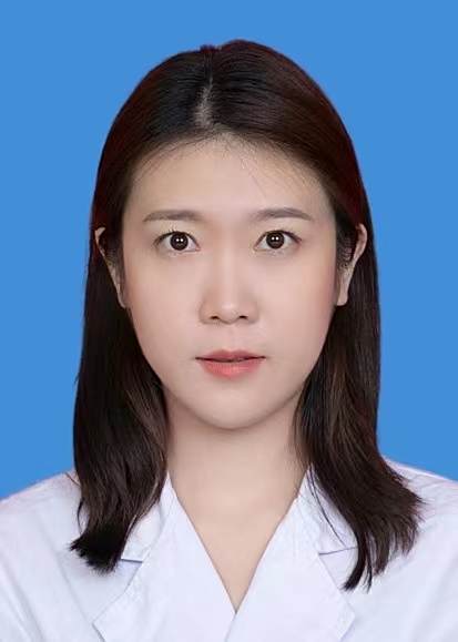李思萱