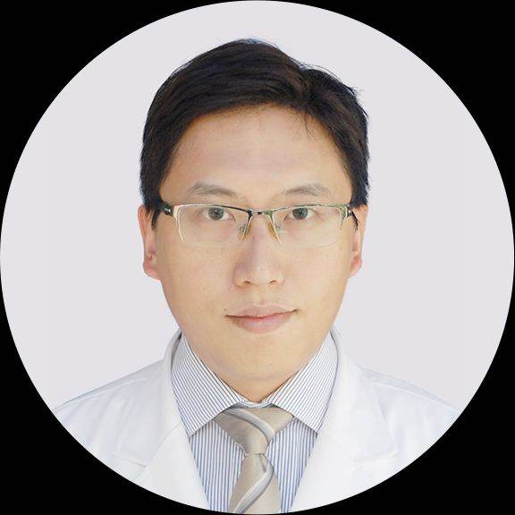 王亚波