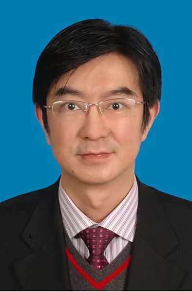 裘昊
