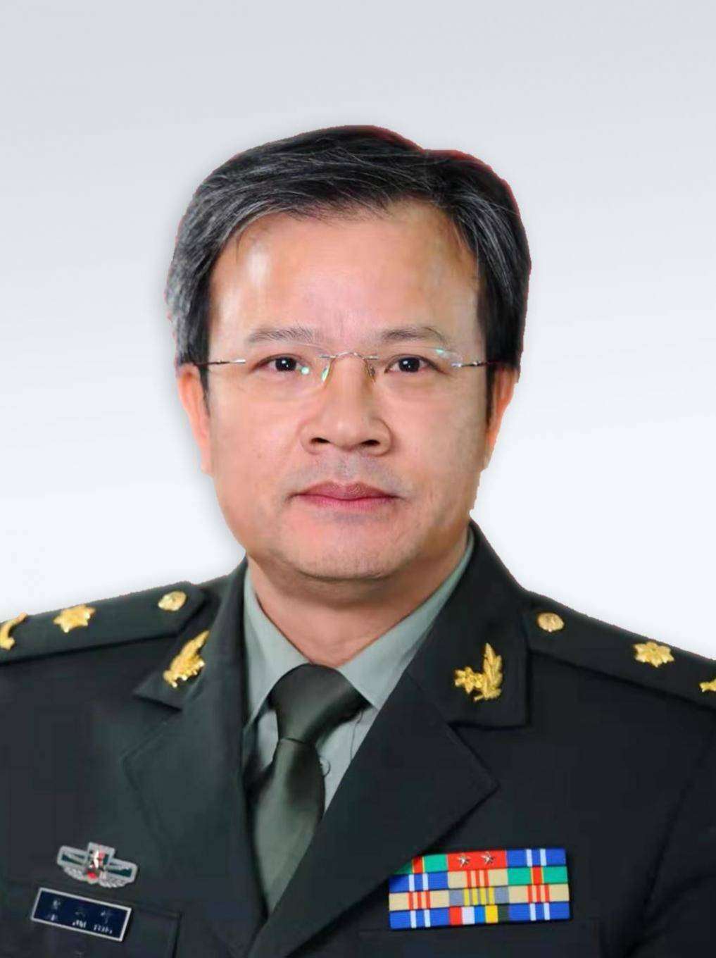 夏云峰