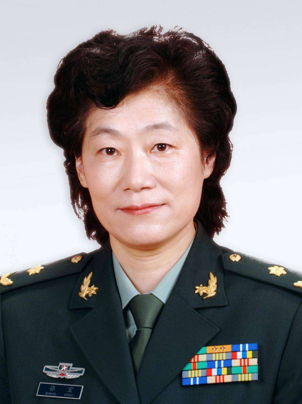 张宏