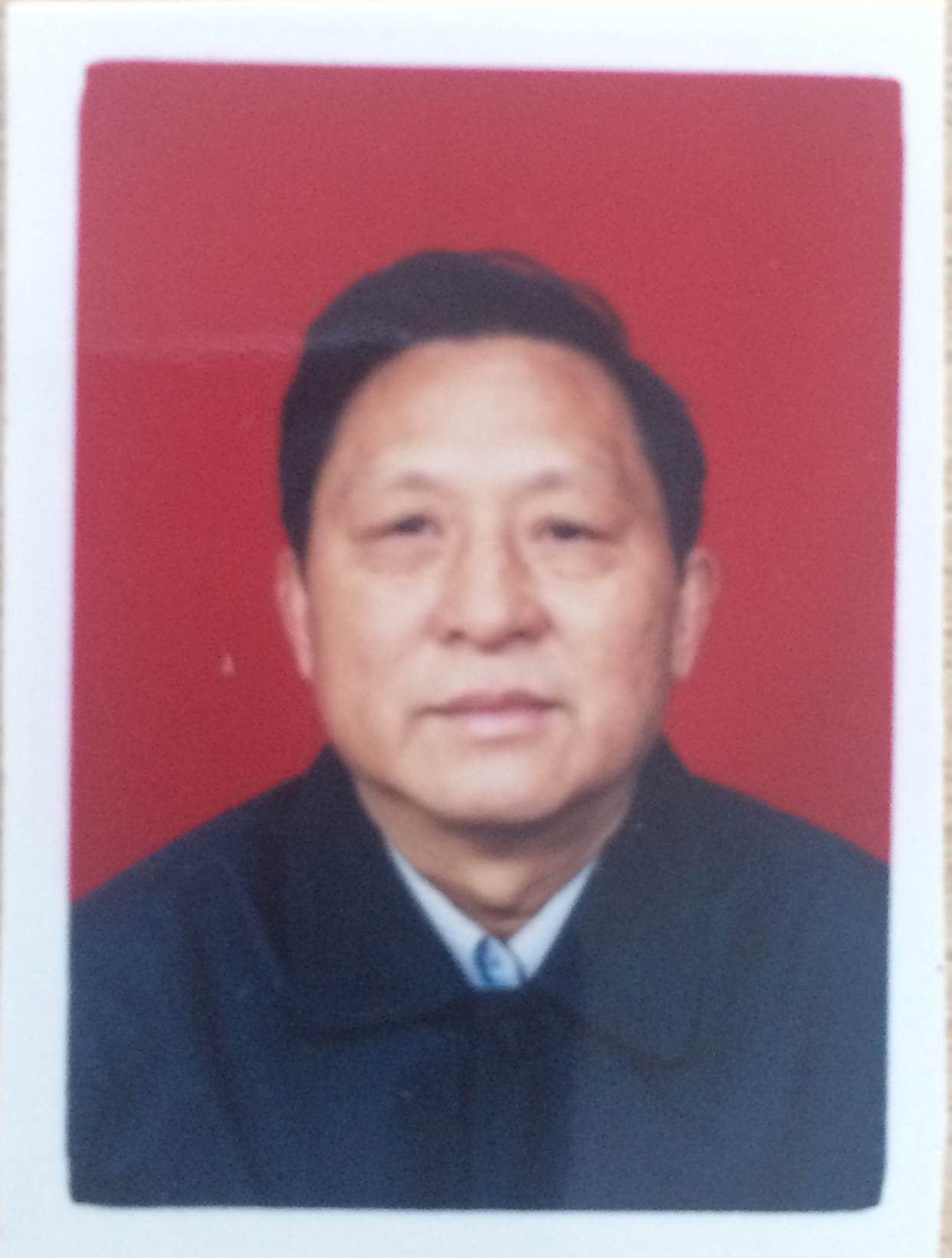李中央