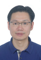 龚利