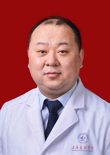 吴俊