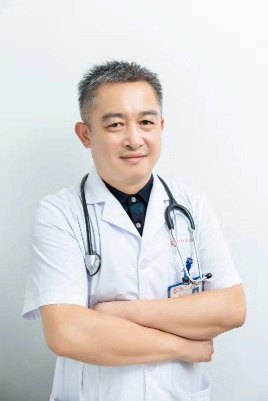 郭钧医生