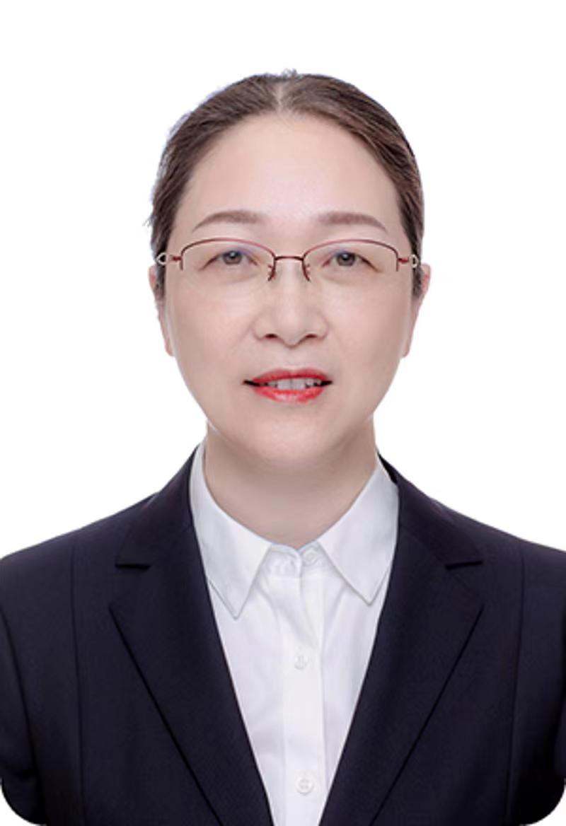 杨纯英