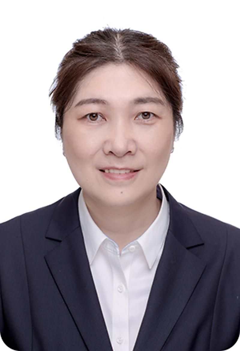 吕倩灵
