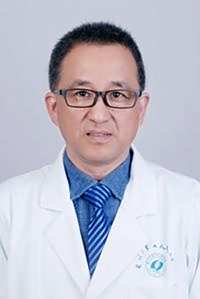 李根华