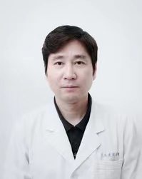 张中伟