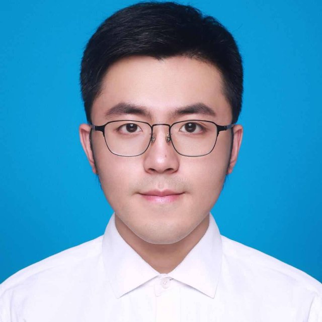 李康明