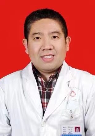 邱立