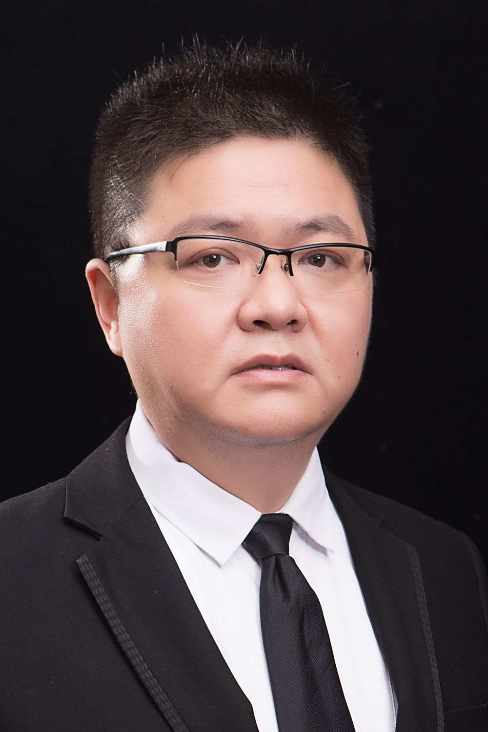 卞建