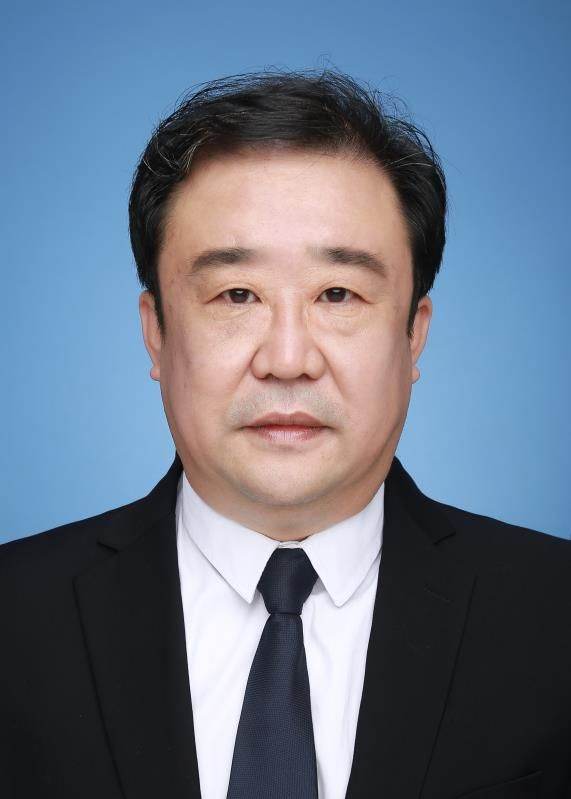 梅如冰