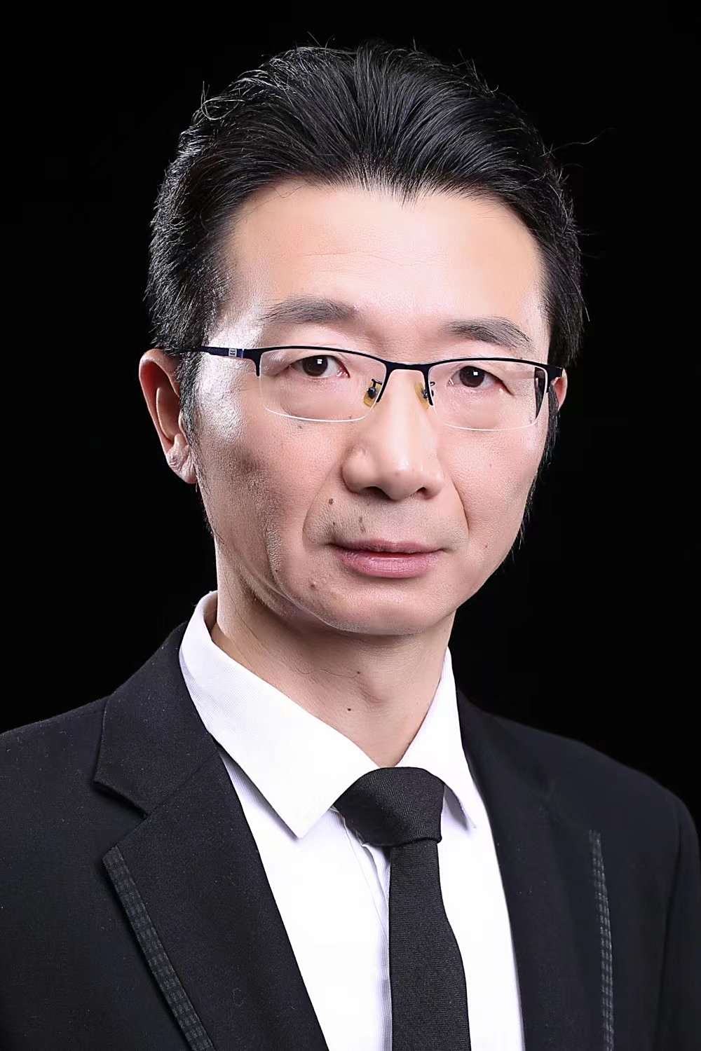 郑明华