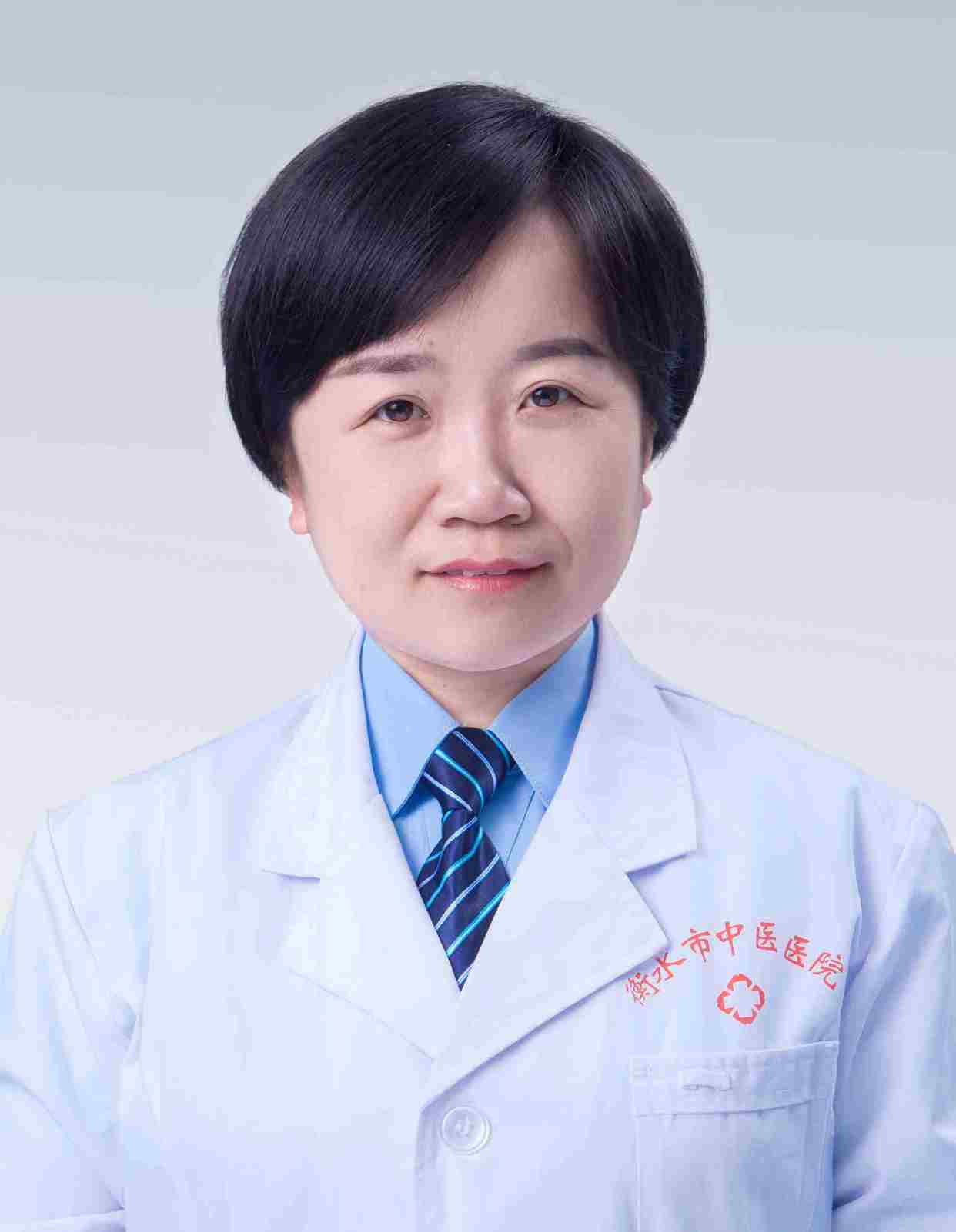 夏梅华