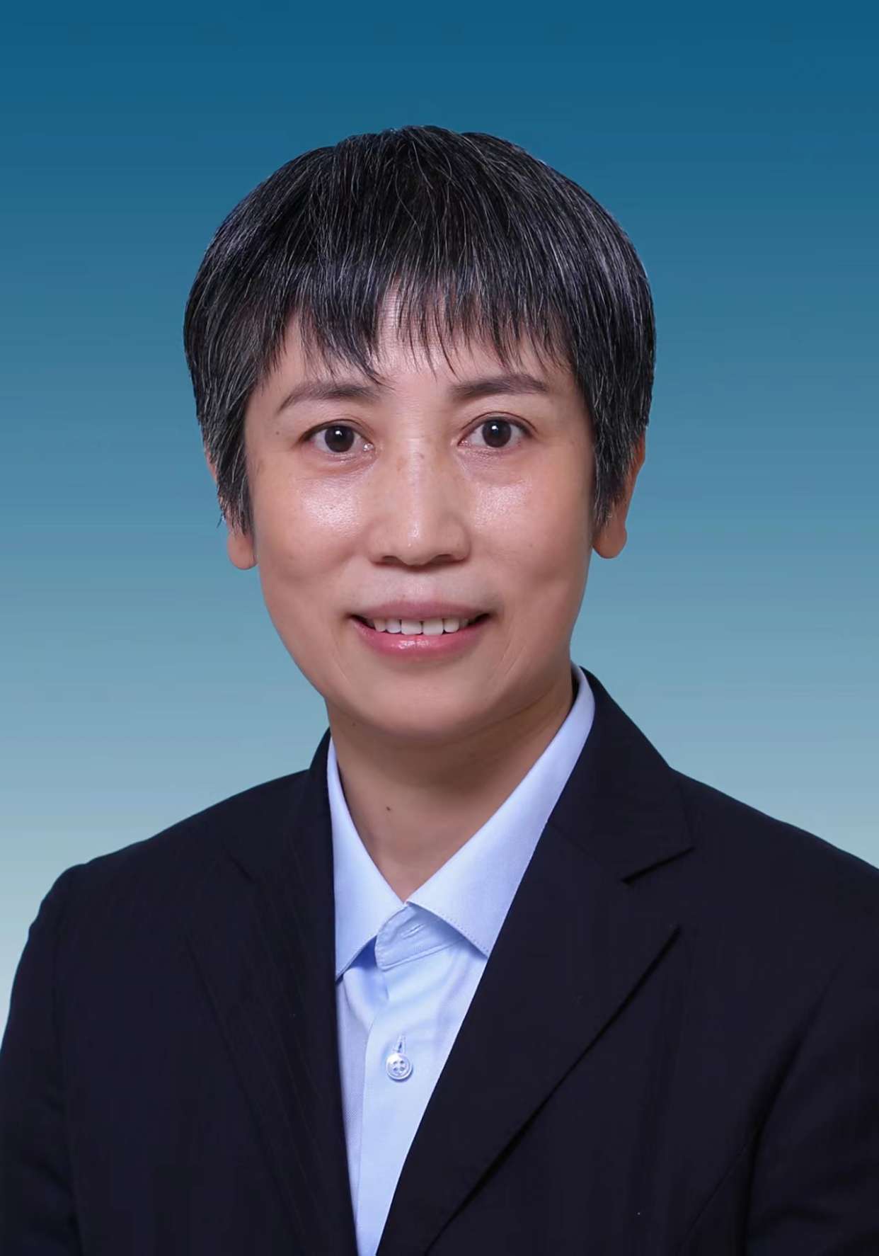 李梅