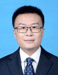李伟宁