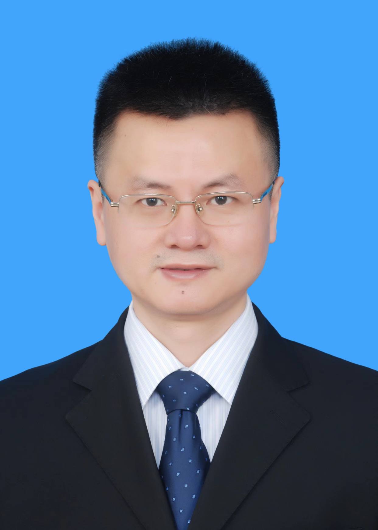 刘纳新