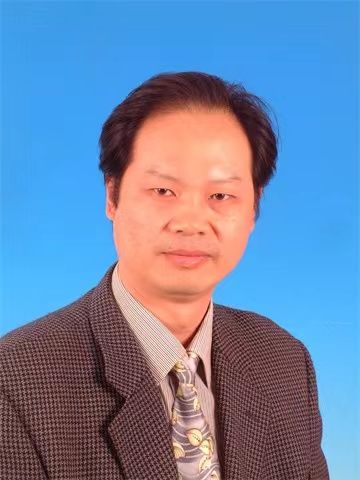 李向成