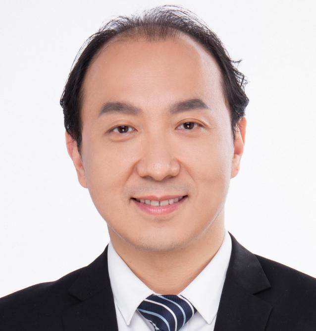 李伟