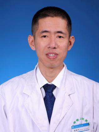 杨明飞